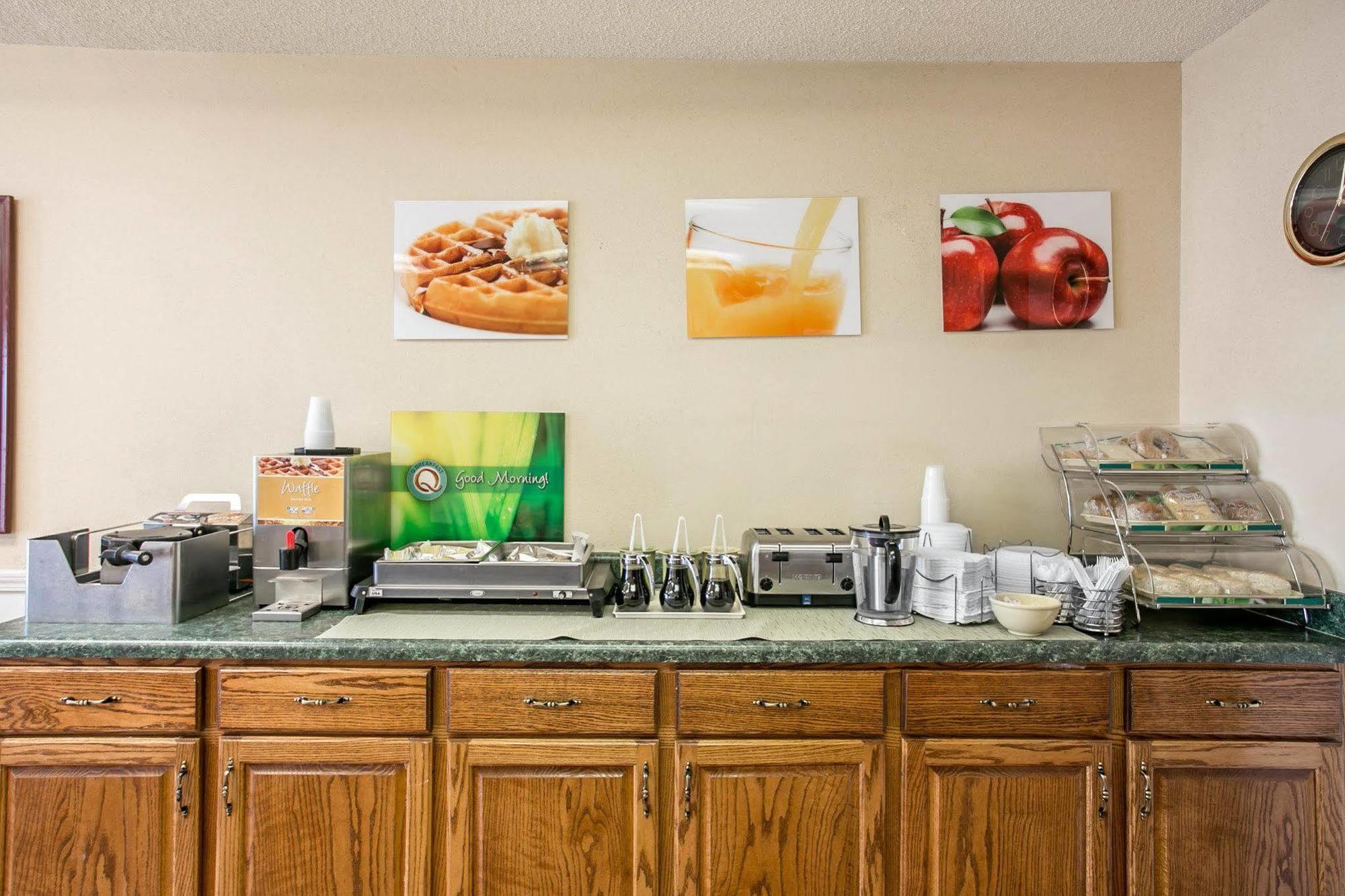 Quality Inn Lancaster Dış mekan fotoğraf